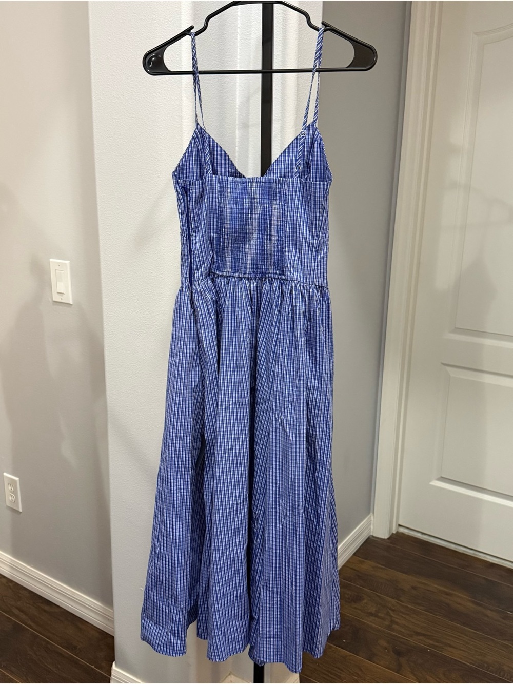 Lulus Carlota Blue Gingham Sleeveless Midi Dress Cottagecore Size Small - Picture 8 of 8